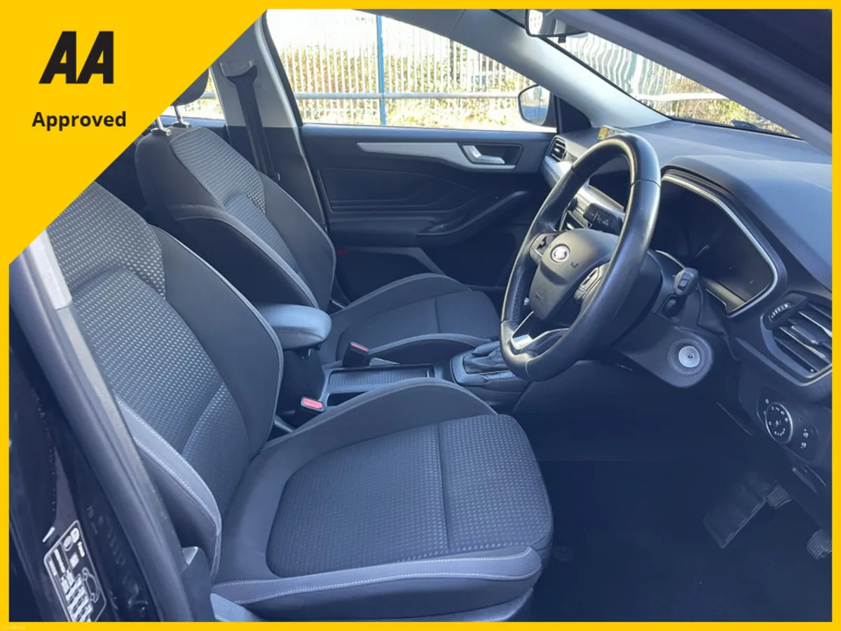 Ford Focus ZETEC 1.0cc FREE DELIVERY - Image 5