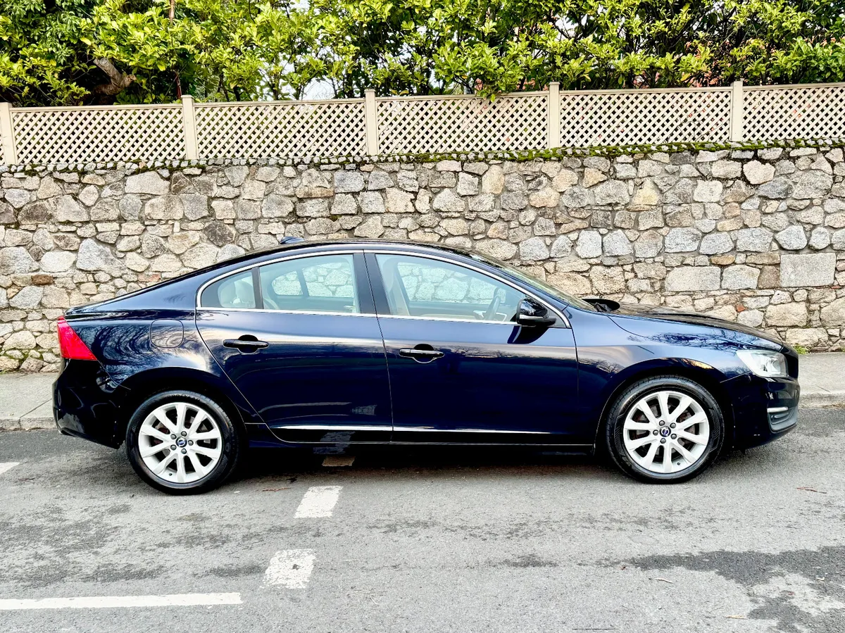 Volvo S60 2018!!! LEATHER!! NCT 28!!!! - Image 3