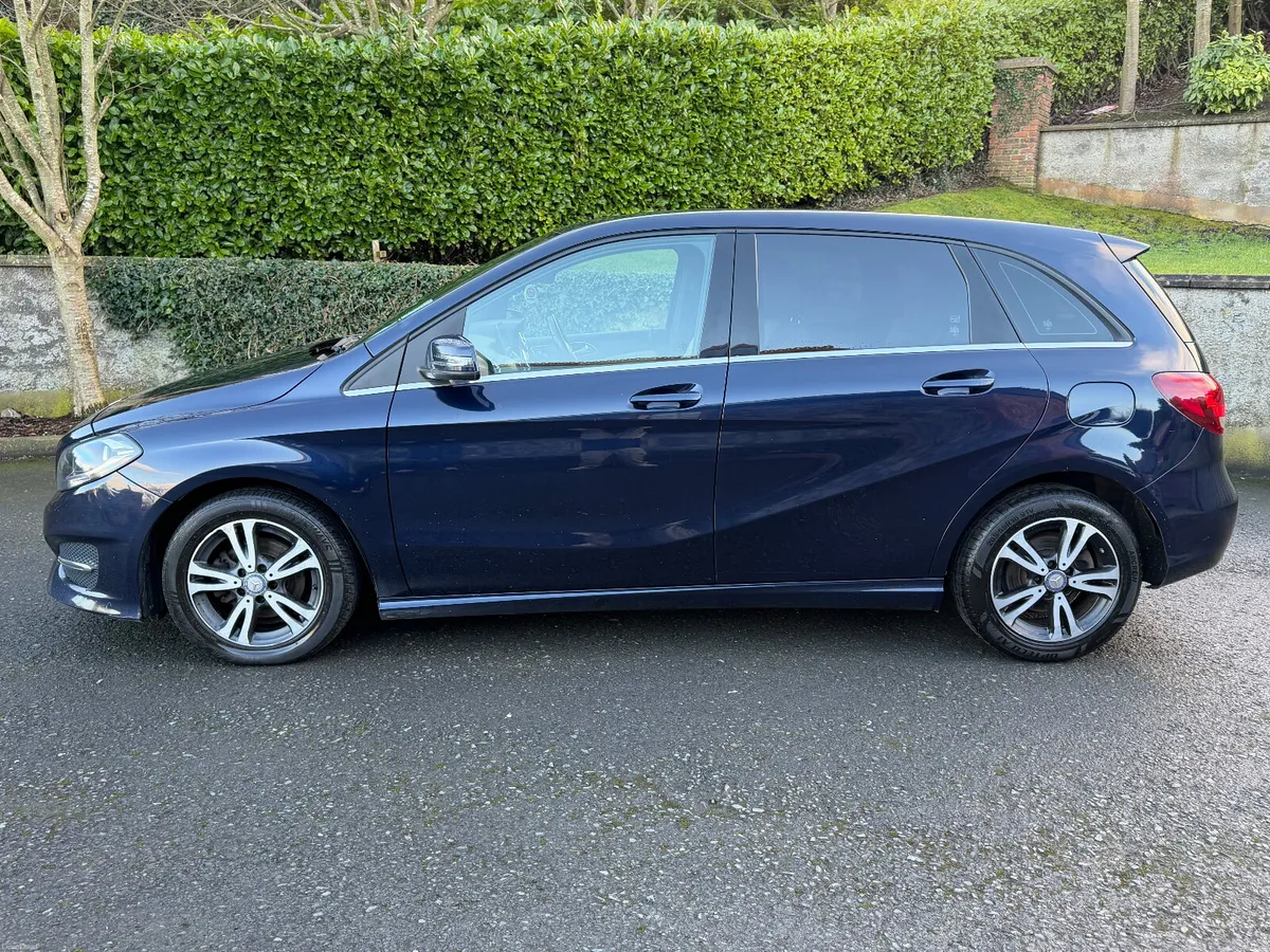 2017 Mercedes-Benz B-Class B180 1.5D Sport - Image 2