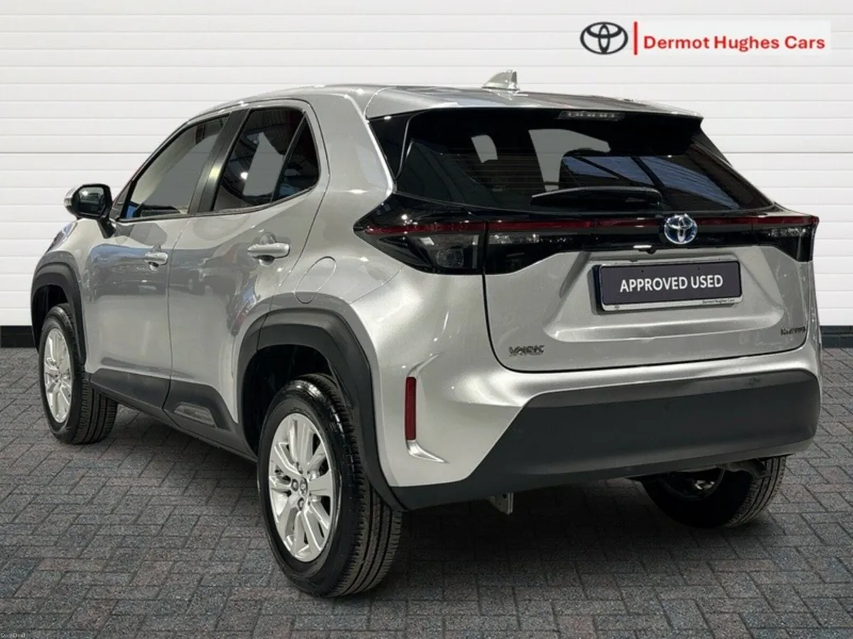 Toyota Yaris Cross LUNA HYBRID 4DR AUTO - Image 2