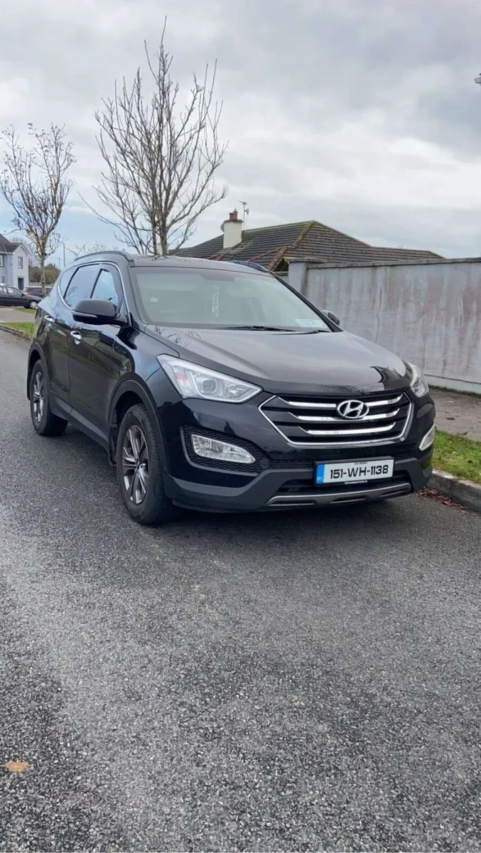 151 4x4 7 seater Santa Fe - Image 1