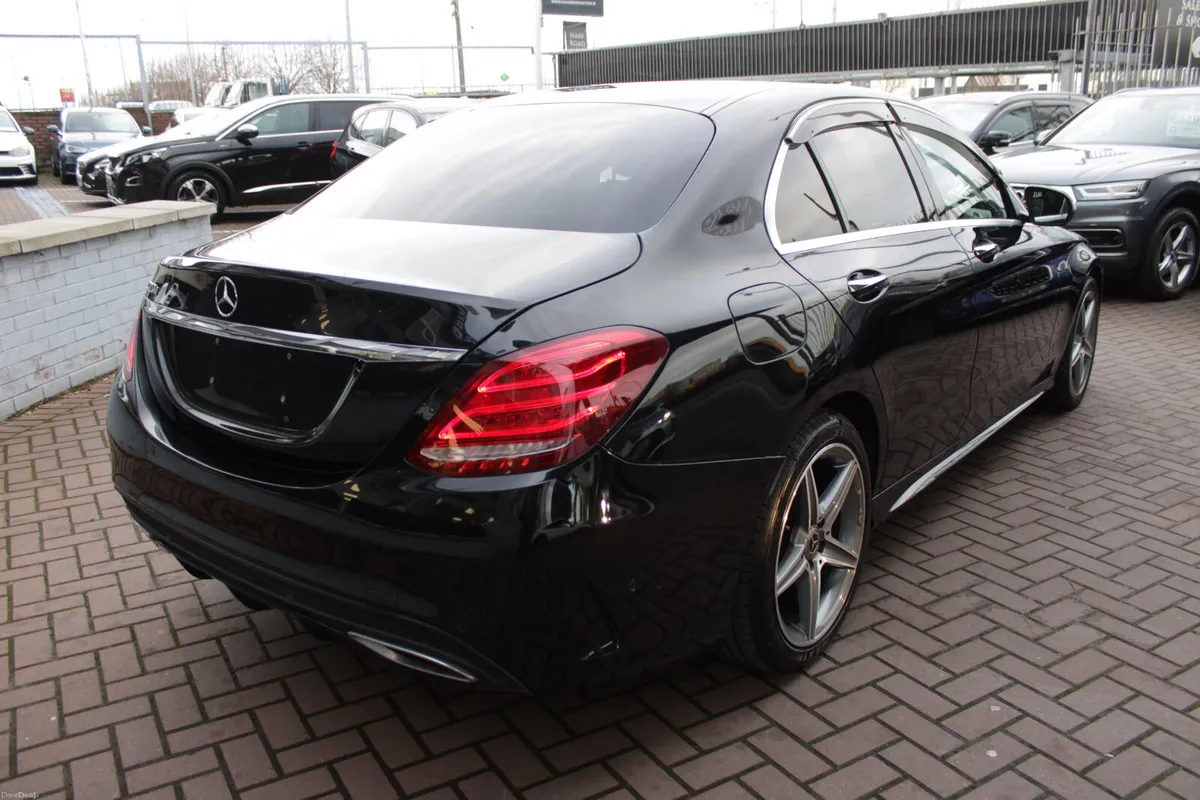C220CDI AVANTGARDE LAUREUS EDITION AUTO LOADED WIT - Image 4