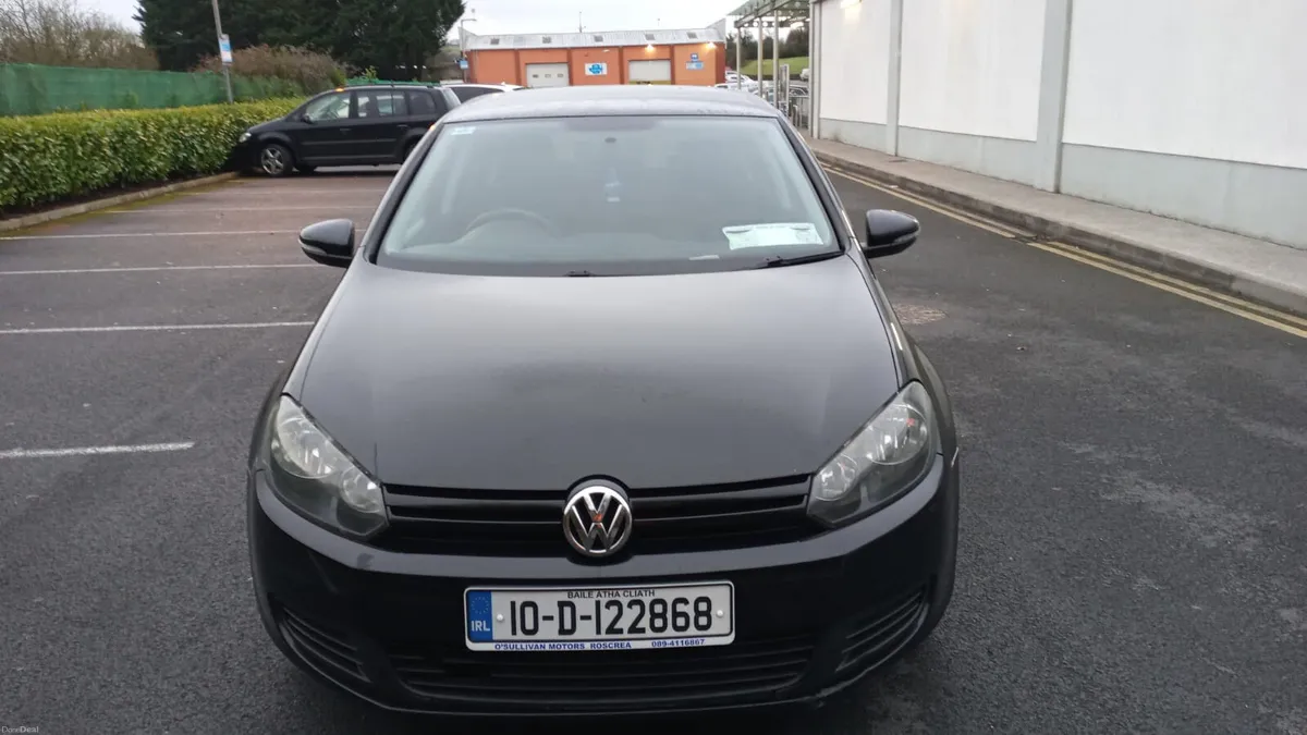 VW GOLF 2010 / 1.6 TDI 90BHP TRENDLINE / NCT & TAX - Image 2