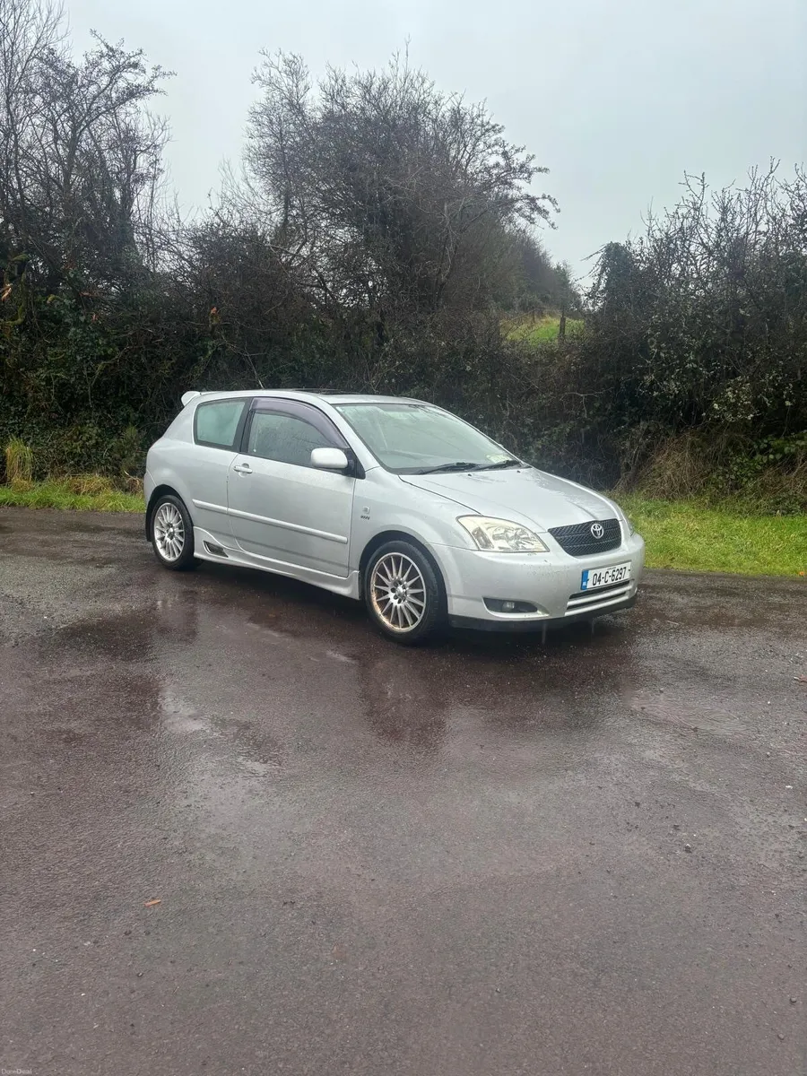 Toyota Corolla 2004 - Image 4