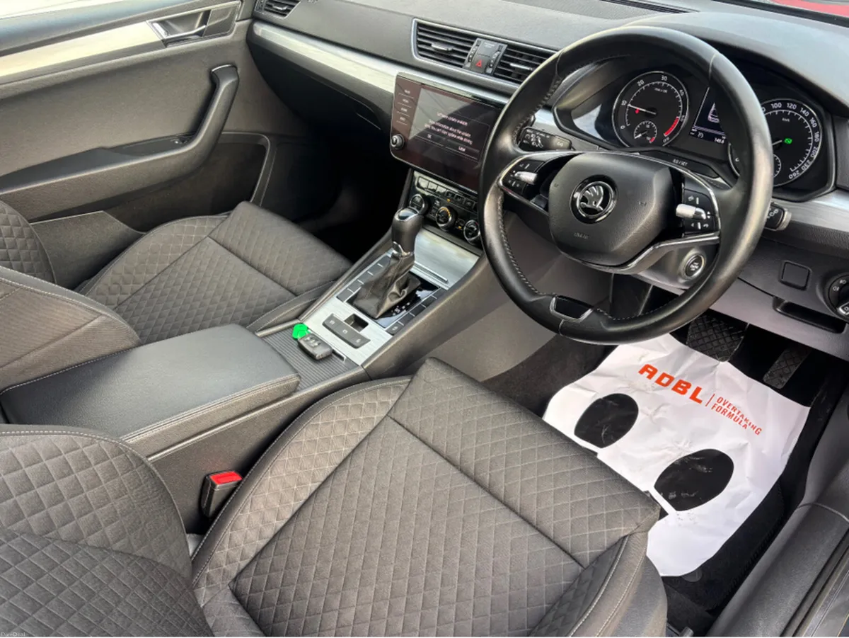 Skoda Superb AMBITION 2.0 TDI AUTO - DSG - Image 2