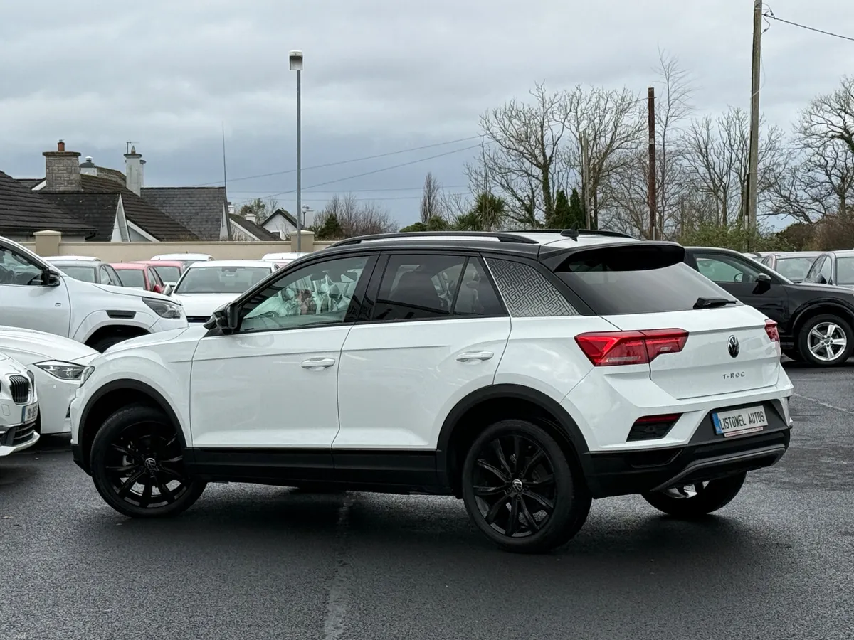 221 VW T-ROC 1.5 STYLE 150BHP AUTOMATIC - Image 3