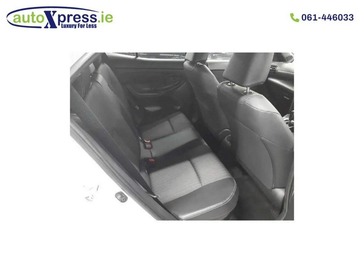 Toyota Yaris Cross HYBRID Z - Image 4