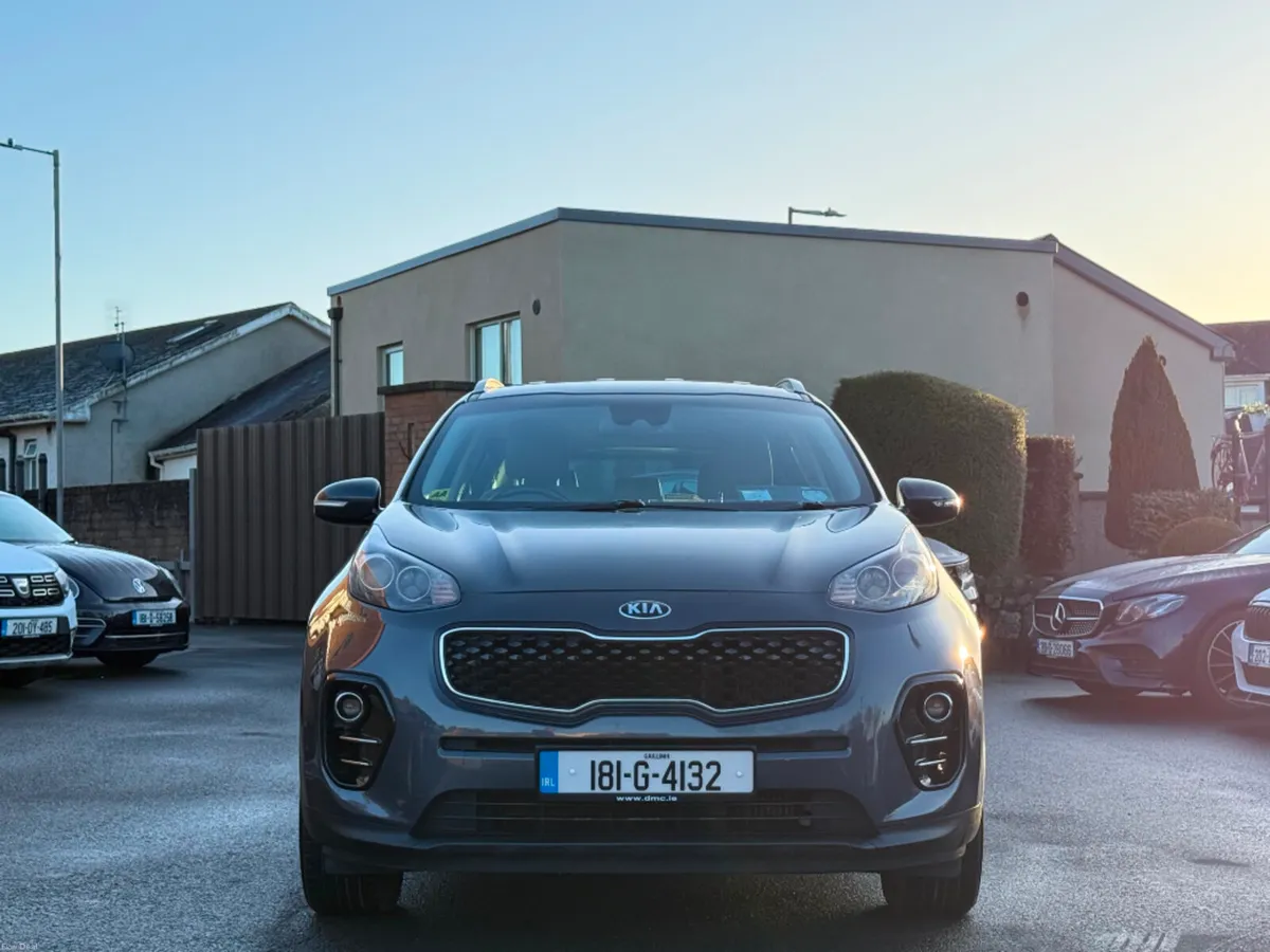 Kia Sportage 1.7D PLATINUM SAM *HUGE SPEC* - Image 2