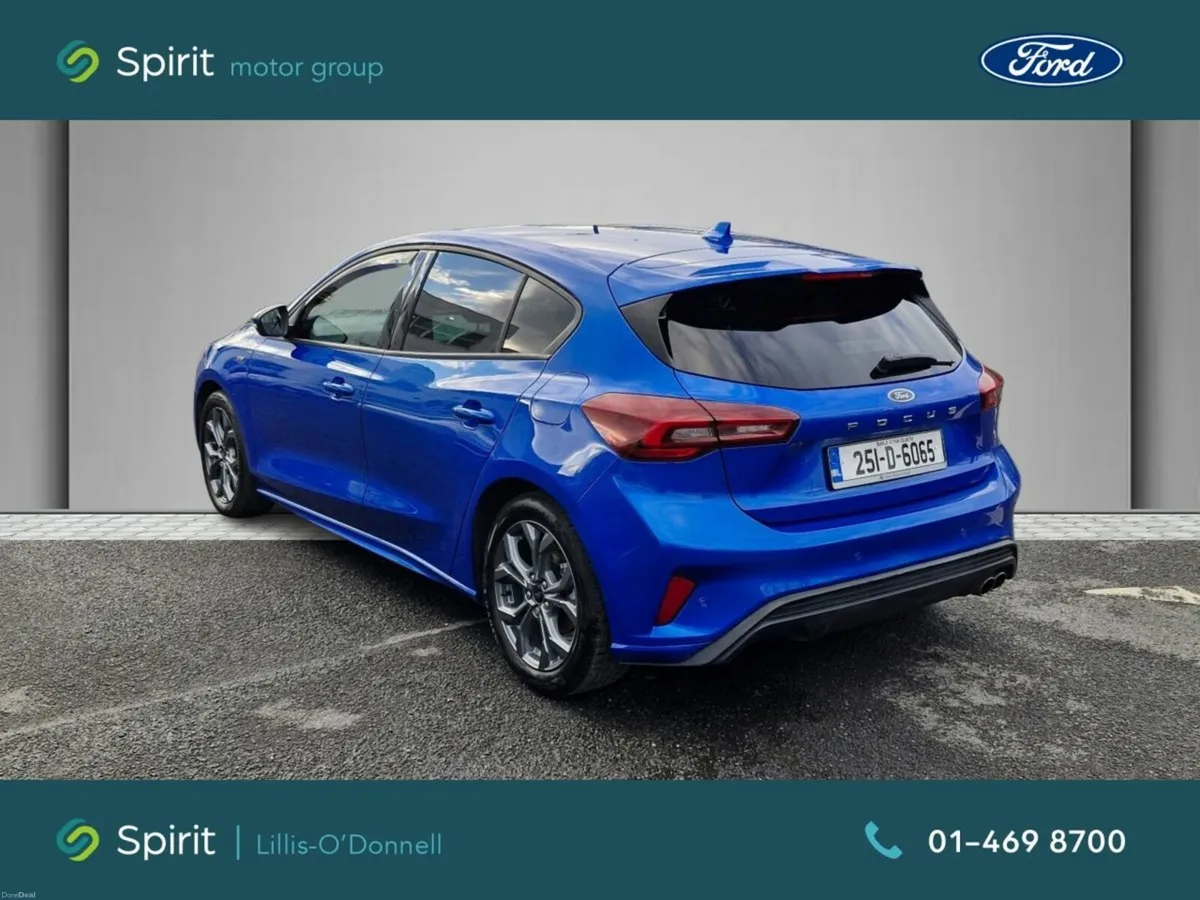 Ford Focus ST-Line 1.0L EcoBoost 125PS mHEV - Image 3