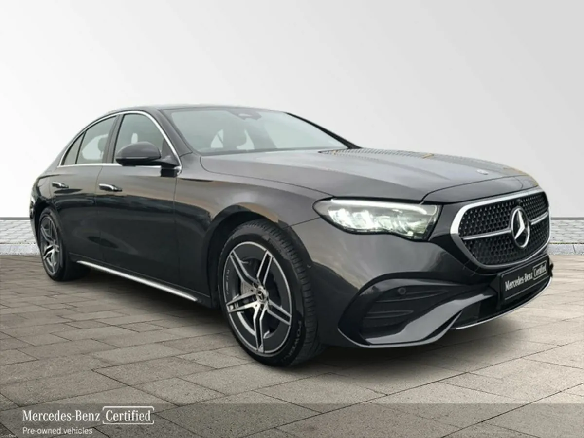 Mercedes-Benz E-Class E220d AMG LINE PLUS AUTO *(B - Image 1