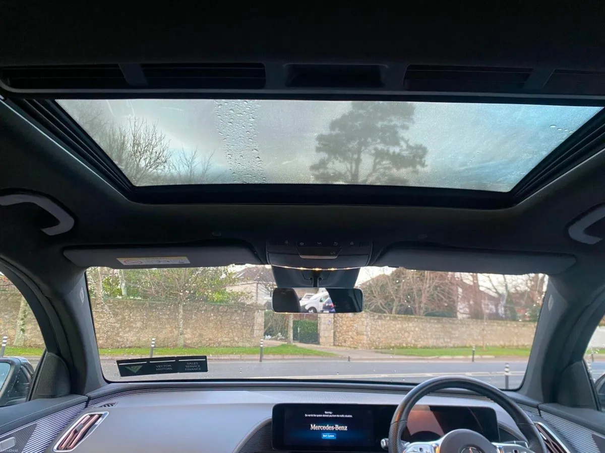 Mercedes-Benz EQC AMG LINE PREMIUM 4MATIC SUNROOF - Image 3