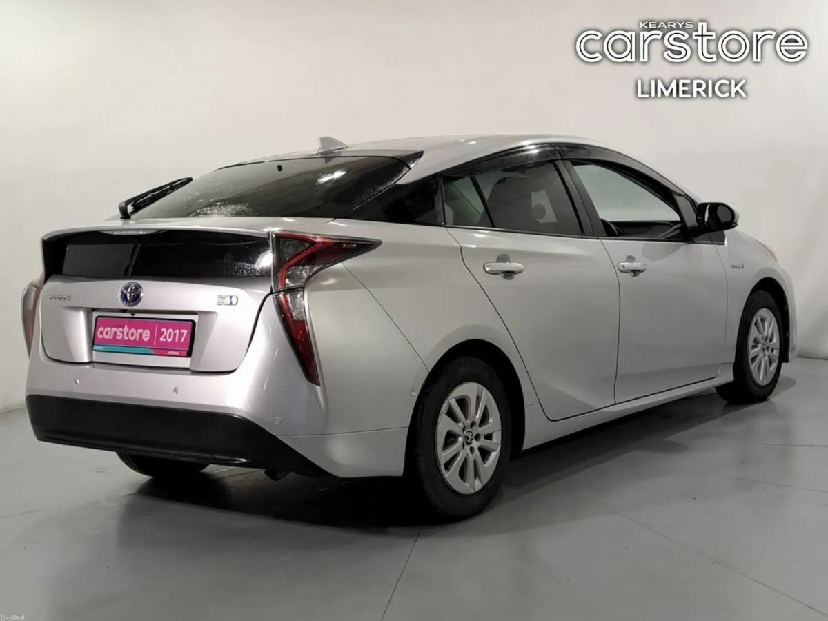 Toyota Prius 1.8 PET HYBRID - Image 3