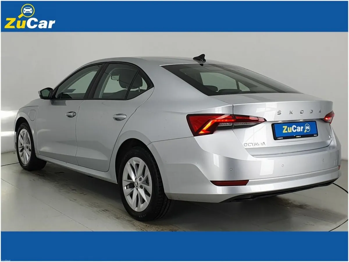 Skoda Octavia SE Technology  TSI iV 204 PHEV 13kWh - Image 4
