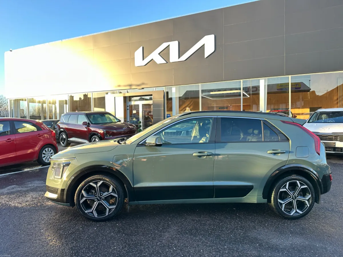 Kia Niro PHEV 1.6 Petrol K4 2023 (231) - Image 1