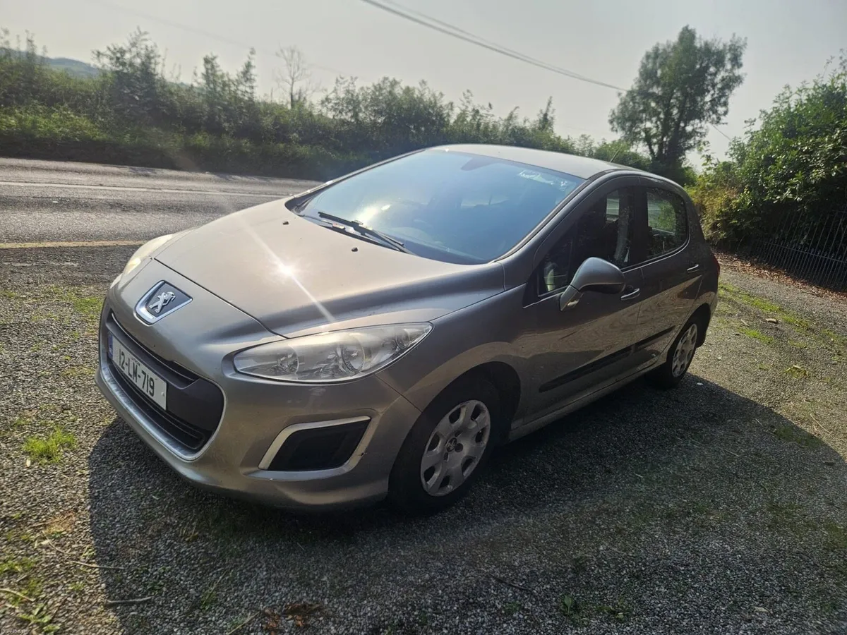 Peugeot 308 - Image 2