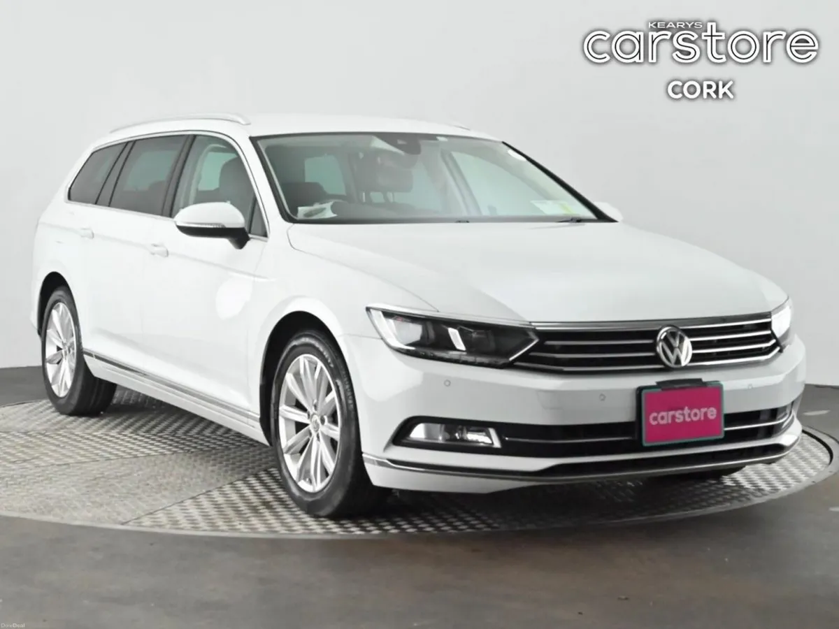 Volkswagen Passat 1.4 Auto Estate - Image 1