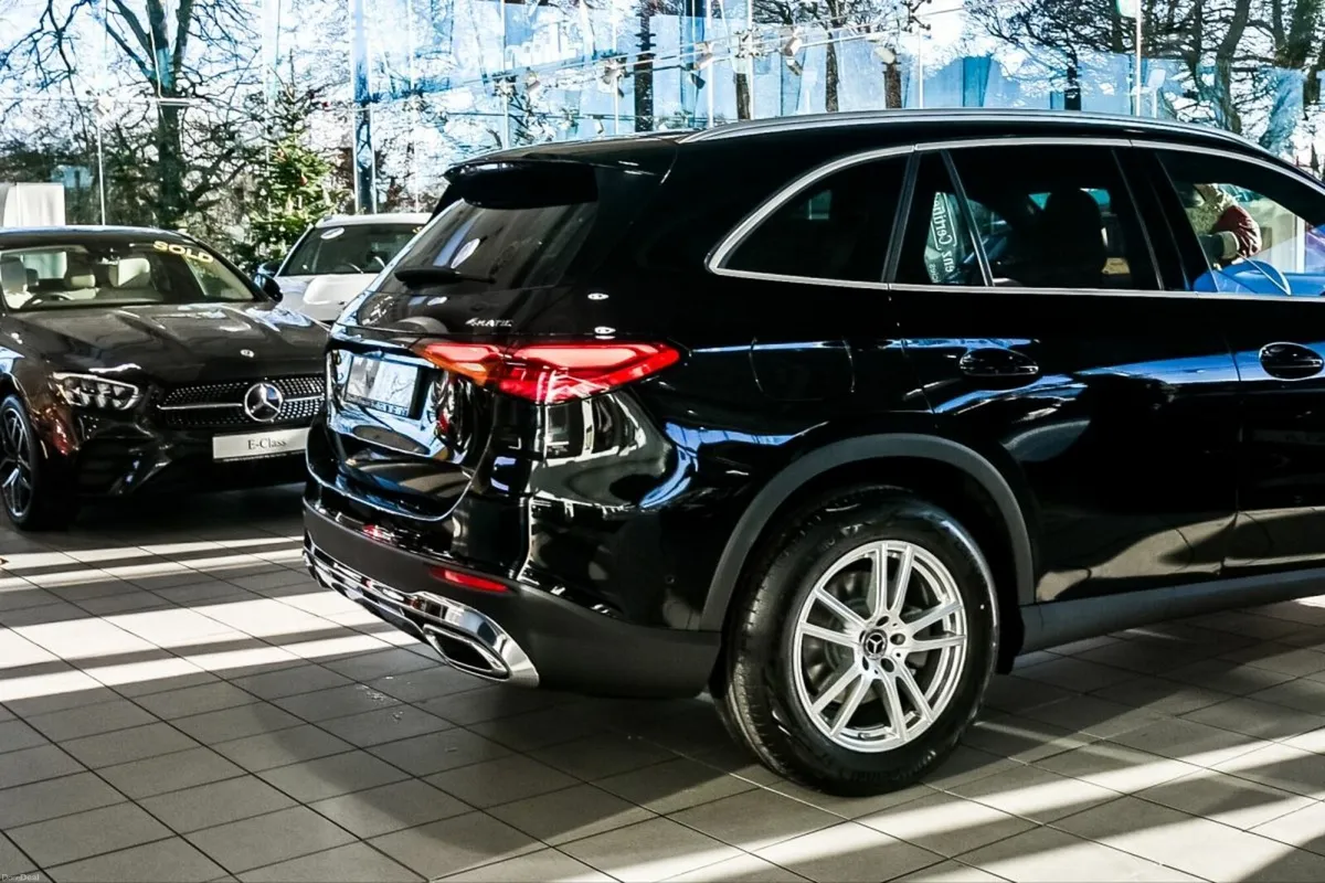 Mercedes-Benz GLC 220d Avantgarde 4Matic - Image 6