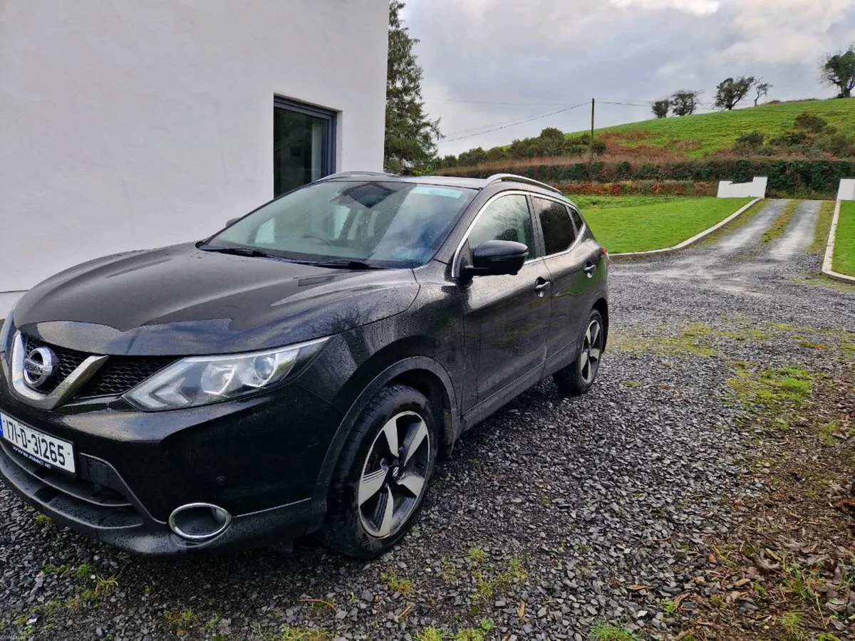 Nissan Qashqai 2017 Premium - Image 1