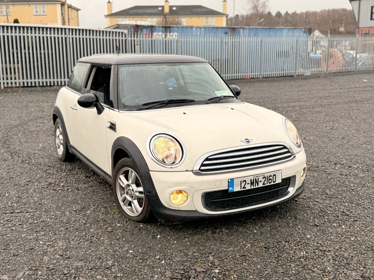 Mini Cooper 1.6D 2012 3DR - Image 2