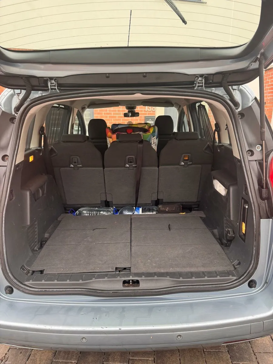 Peugeot 5008 - Image 4