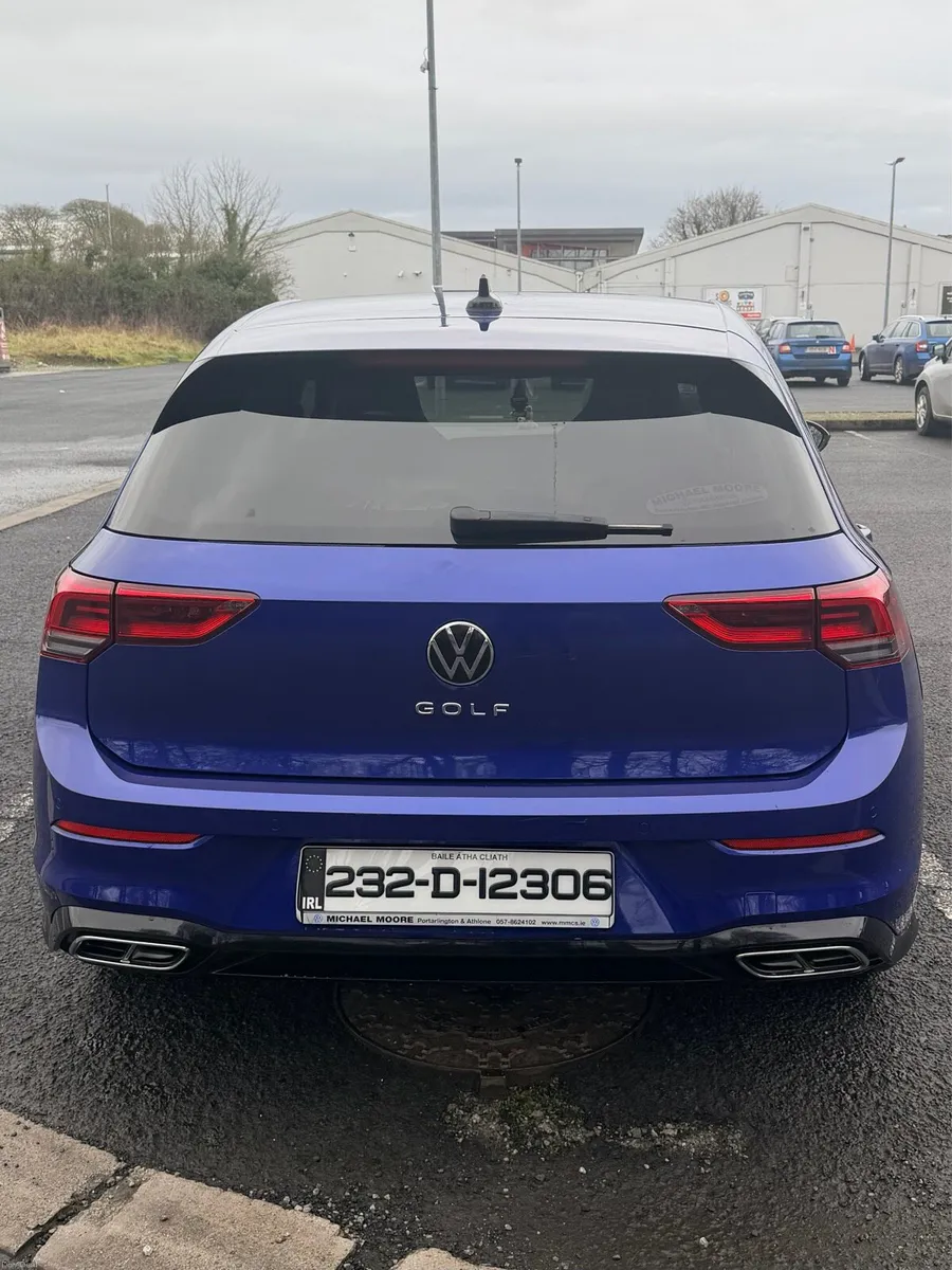 Volkswagen Golf R LINE 1.5 TSI 130HP - Image 3