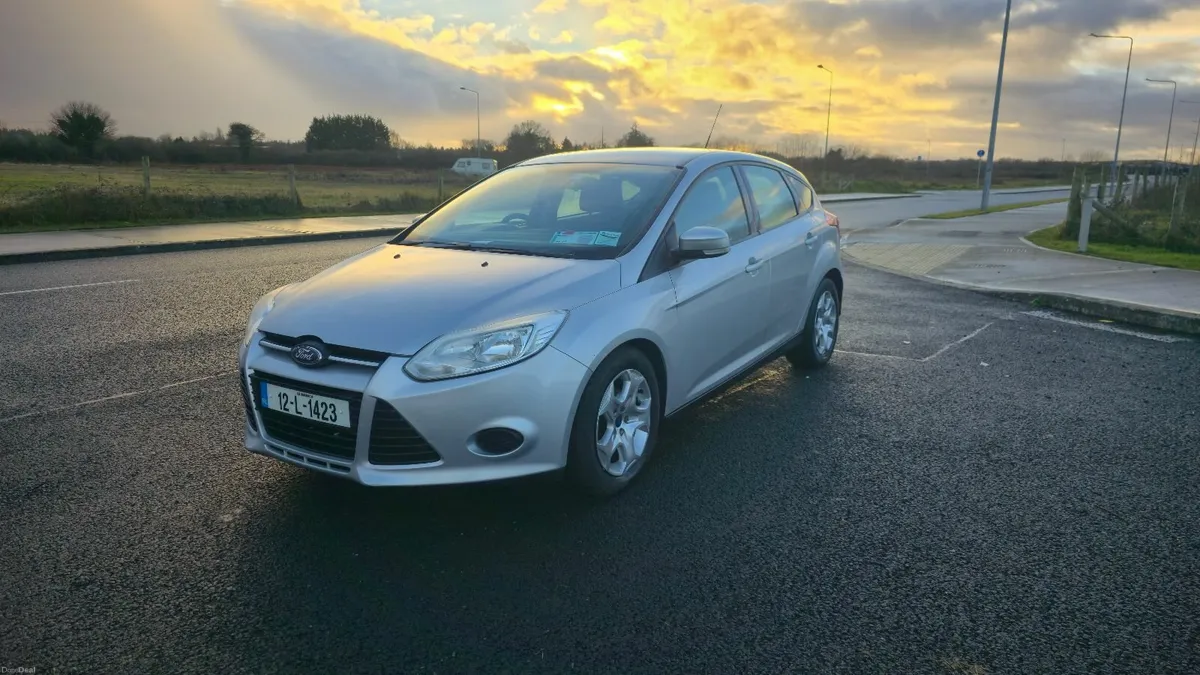 Ford Focus 2012 - Image 1