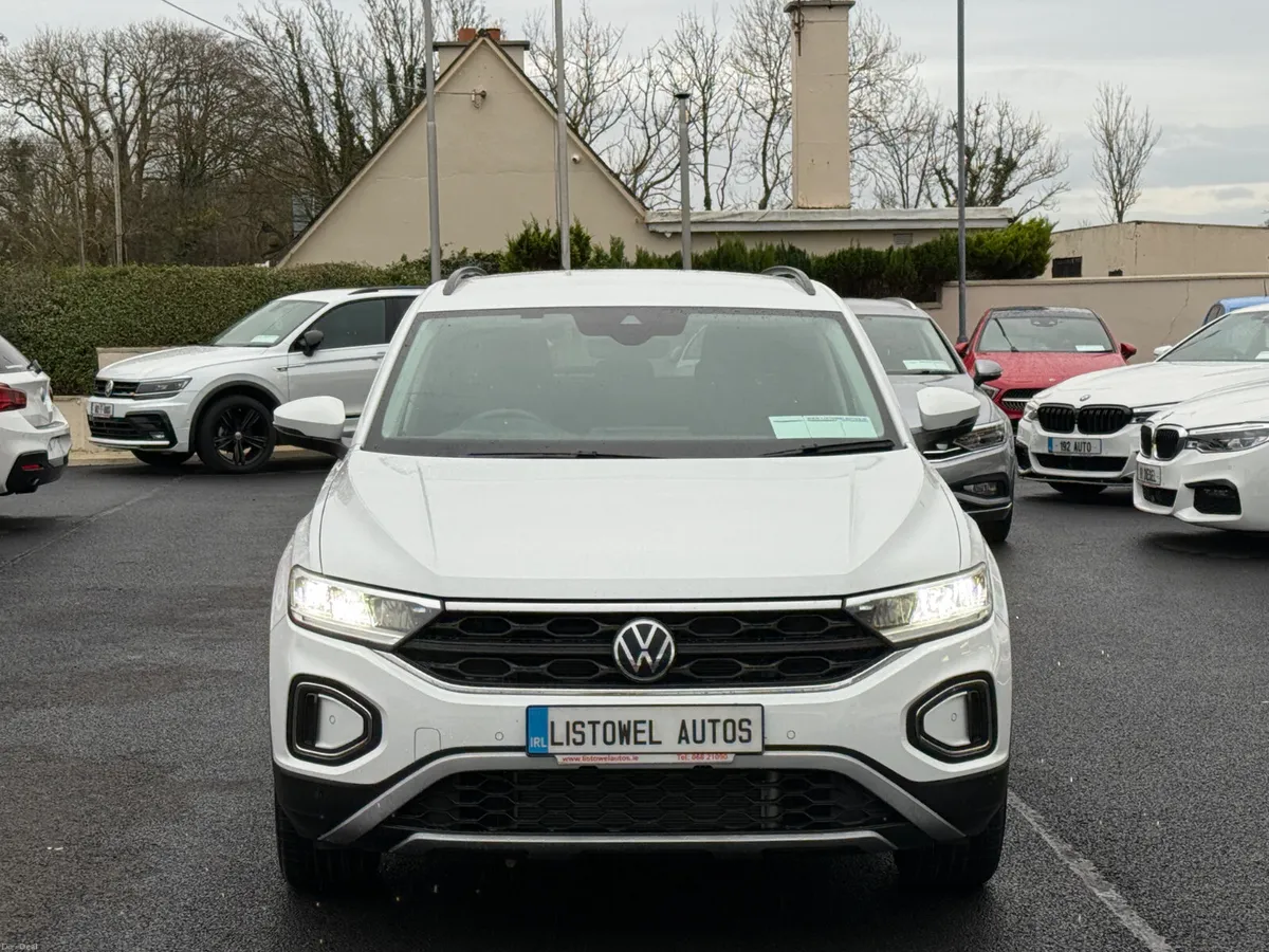231 VW T-ROC 1.5 AUTOMATIC 150BHP PETROL - Image 5