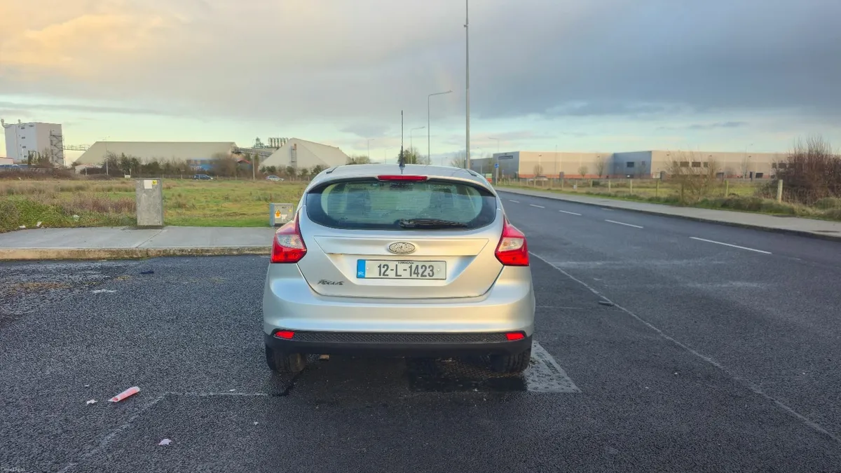 Ford Focus 2012 - Image 4