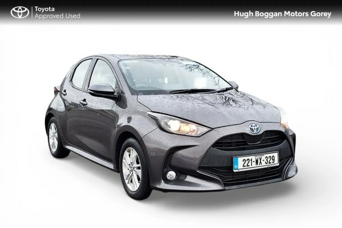Toyota Yaris HYBRID LUNA 4DR AUTO - Image 1
