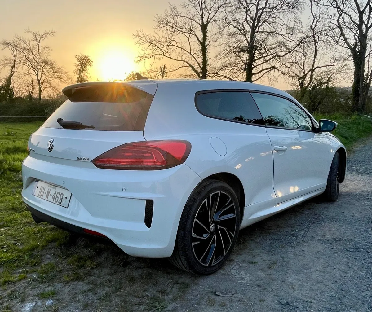 Volkswagen Scirocco 2016 - Image 2