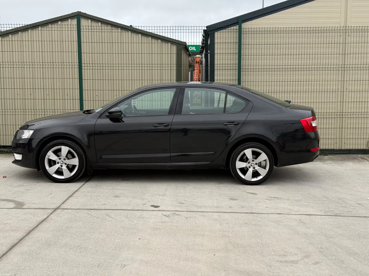 Skoda Octavia Low Kms!! New NCT - Image 4