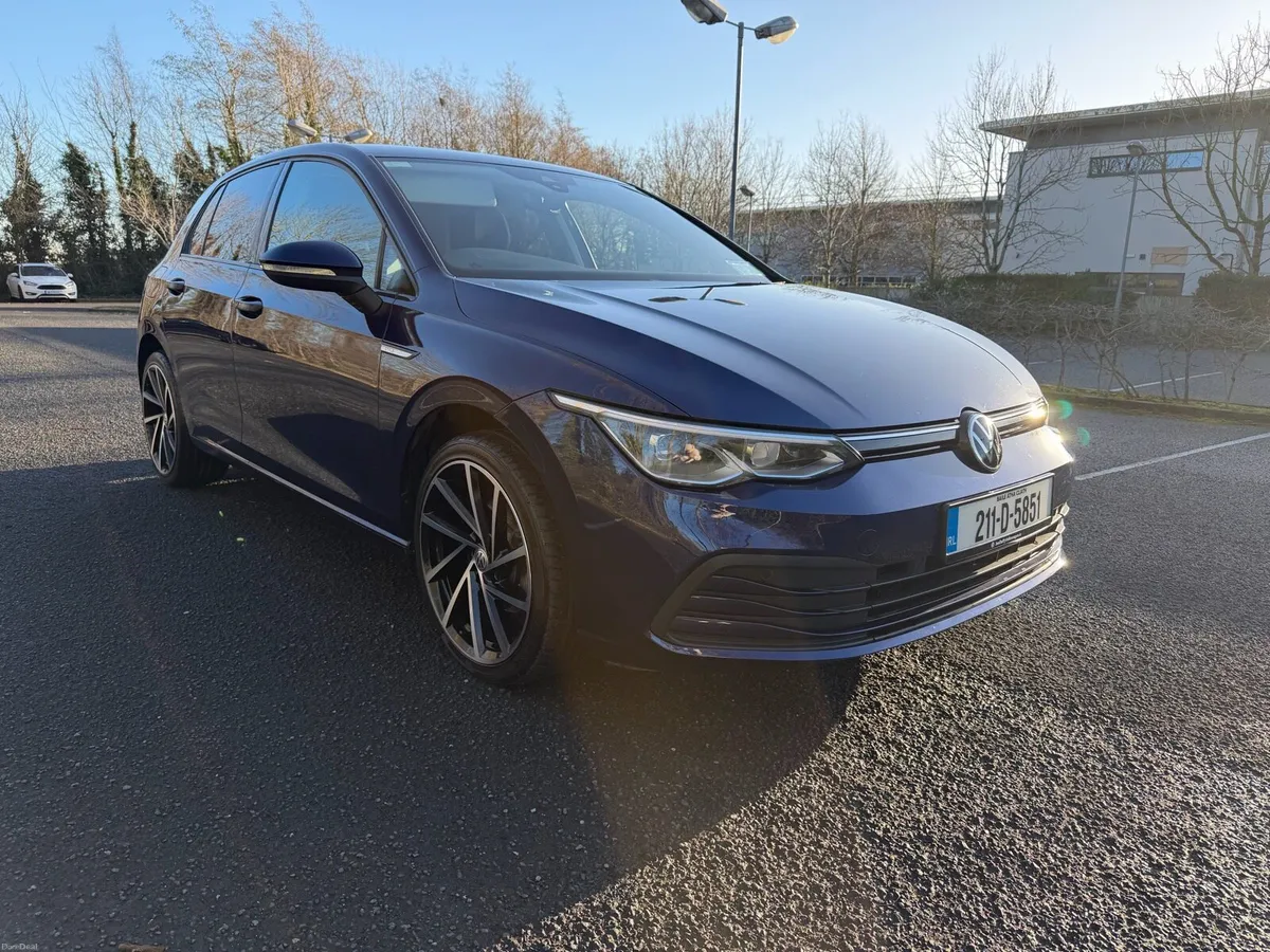 Volkswagen Golf High Spec Low Mileage - Image 3