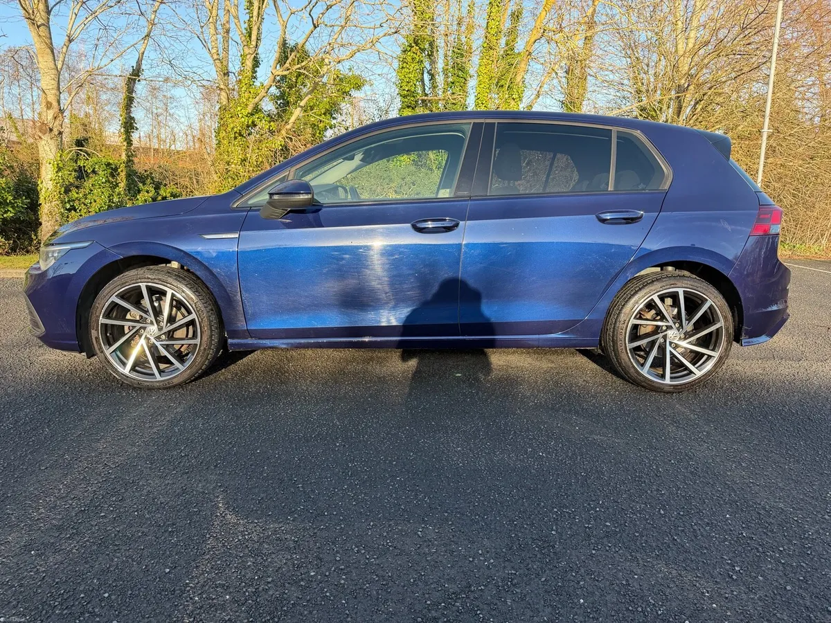 Volkswagen Golf High Spec Low Mileage - Image 4