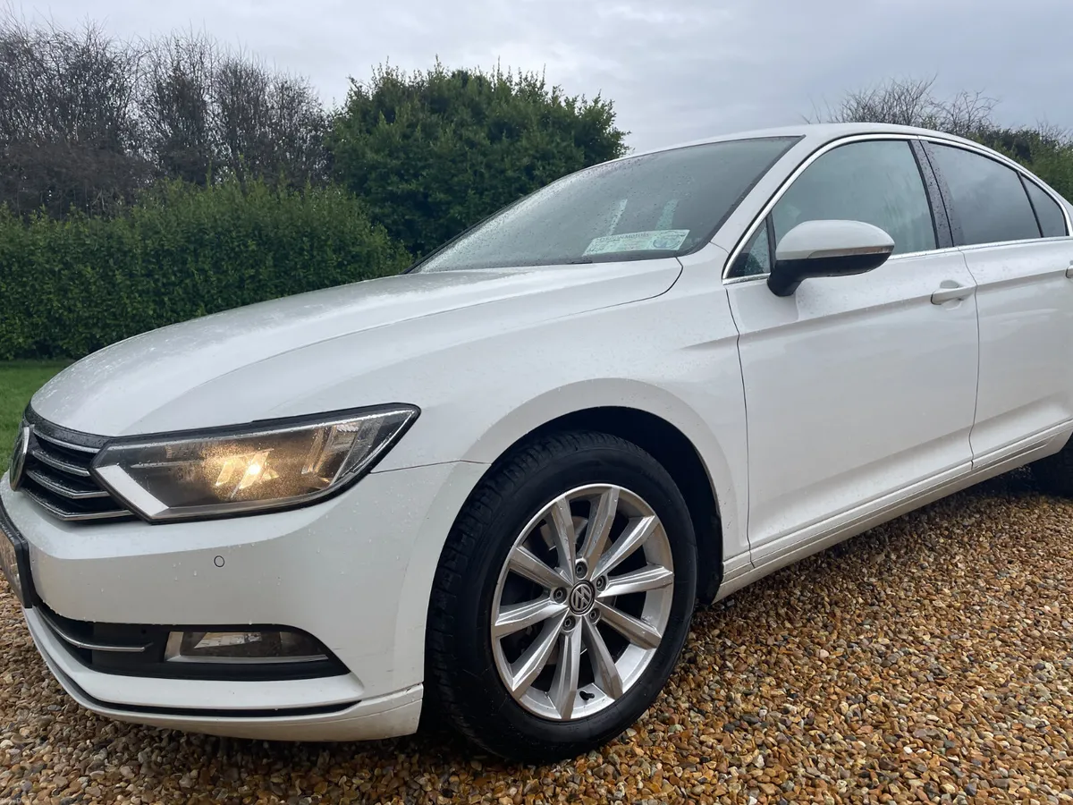 Volkswagen Passat 2015 Diesel  Auto - Image 1