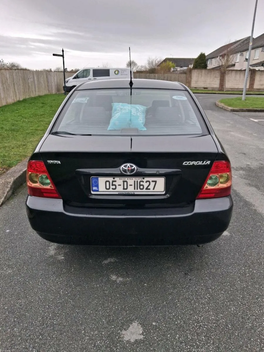 Toyota corolla - Image 4