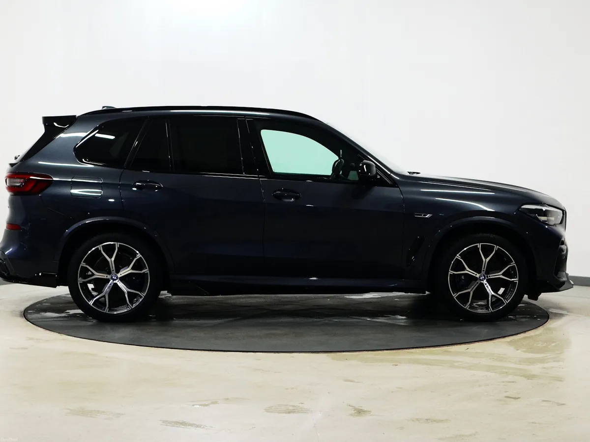 *41* 2022 BMW X5 3.0 m-sport x-drive - Image 3