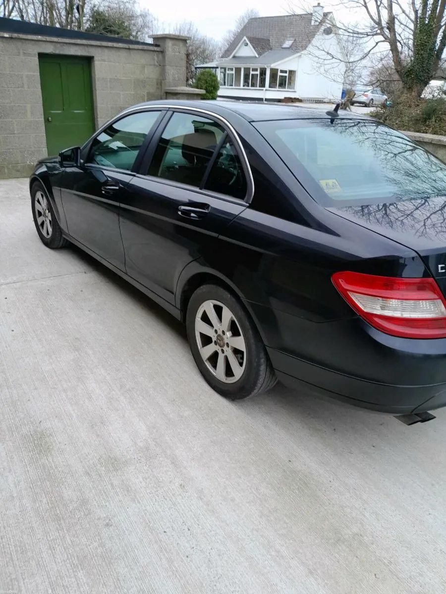 Mercedes C200 cdi 2008 manual - Image 3