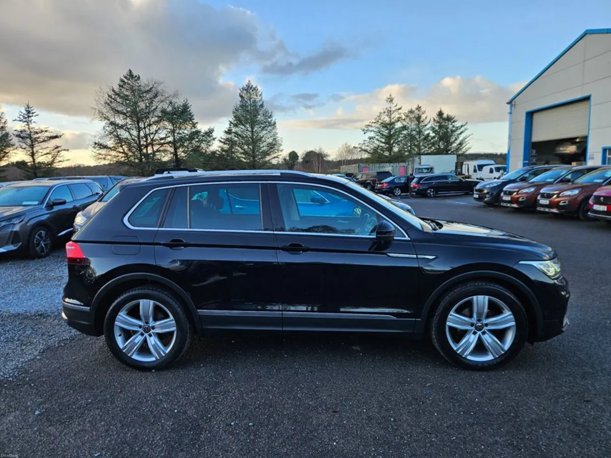 Volkswagen Tiguan Elegance 2.0tdi D7F 150HP 5DR Au - Image 4