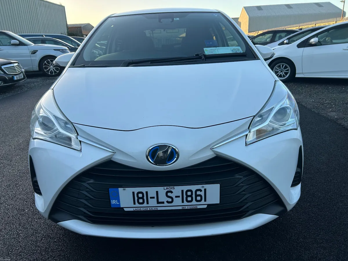 2018 TOYOTA VITZ / YARIS 1.5 HYBIRD AUTOMATIC - Image 2