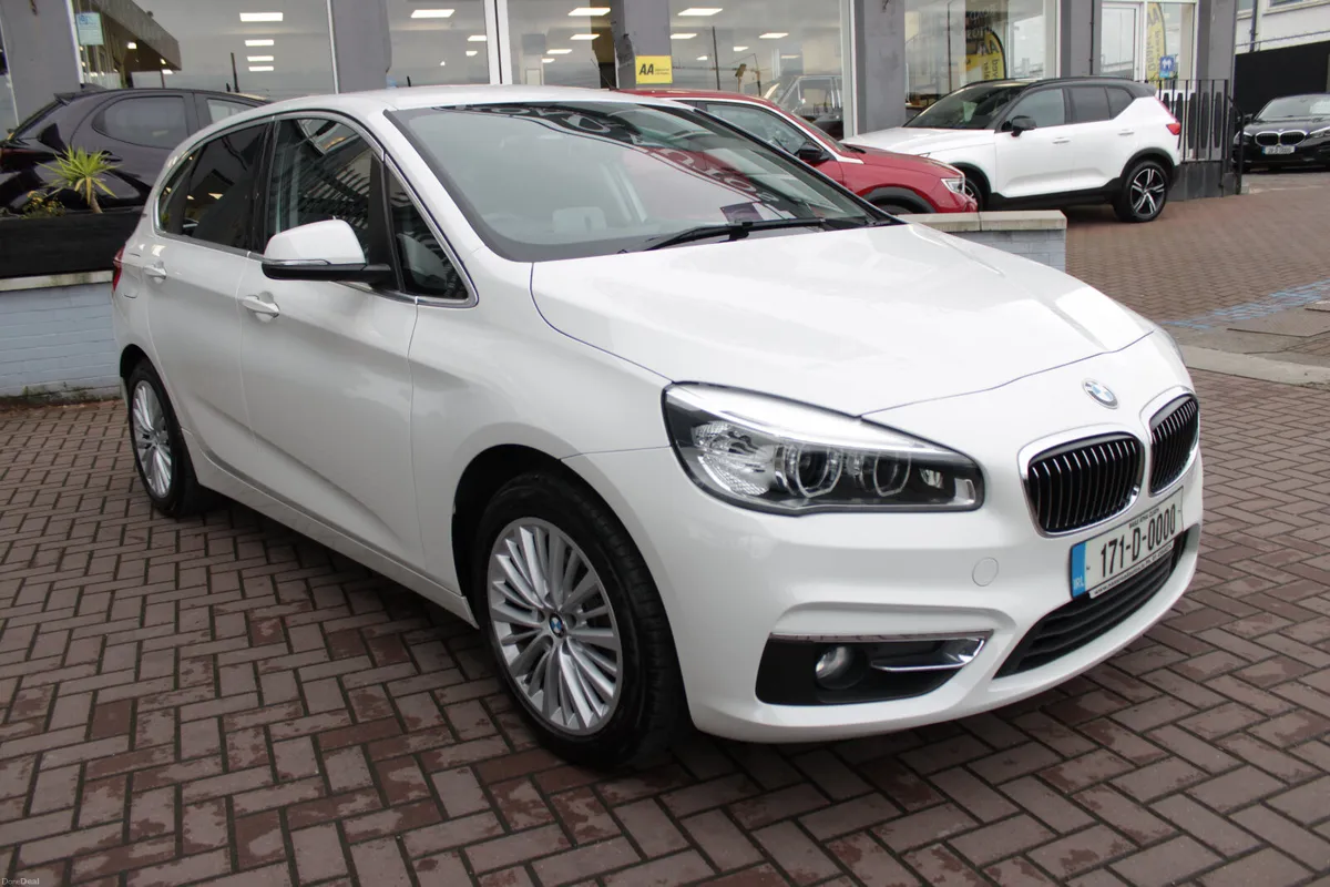 2017 BMW 225XE - Image 2