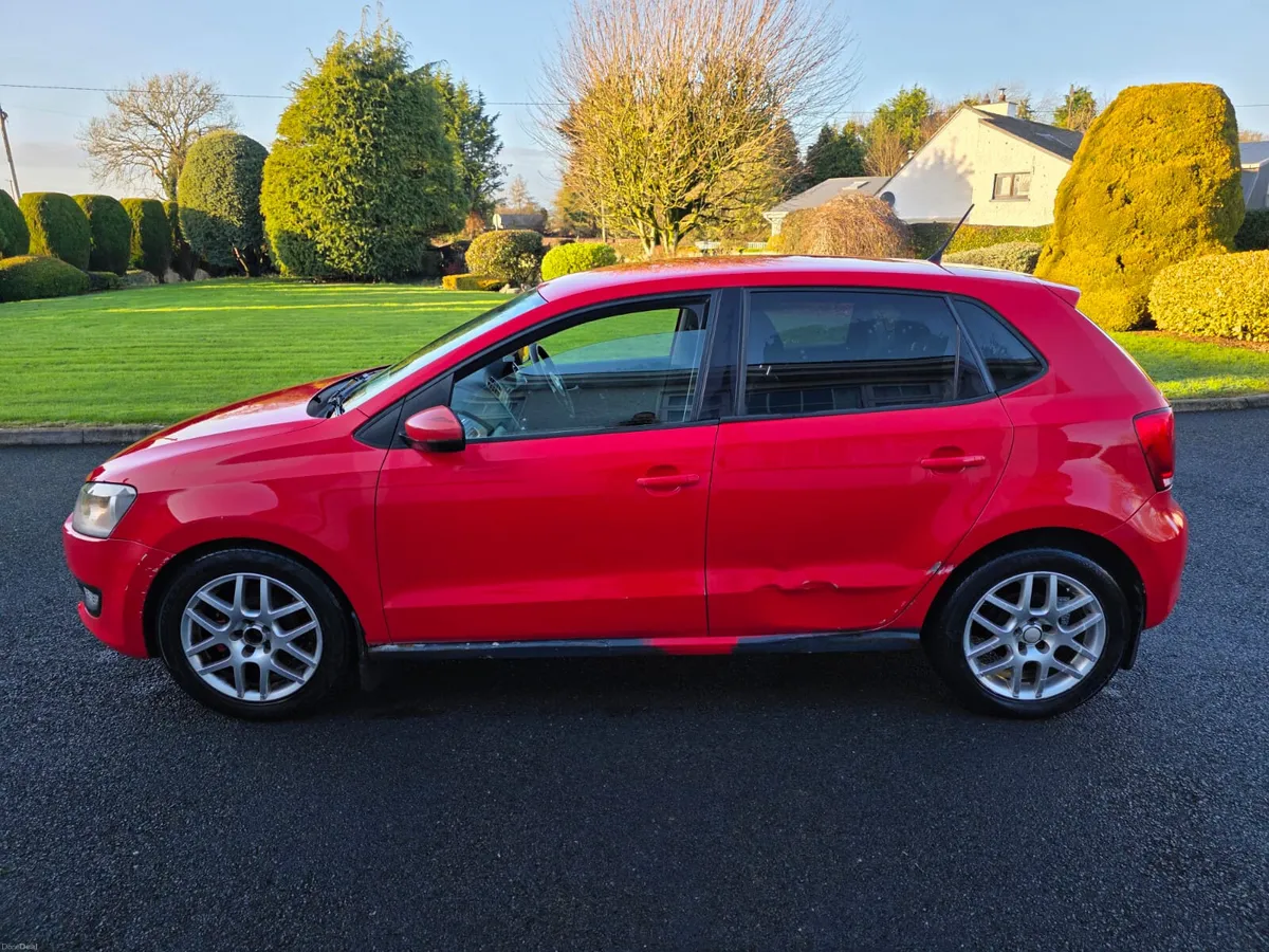 VOLKSWAGON POLO 1.4 PETROL - Image 4