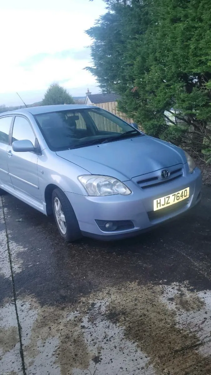 Toyota Corolla 1.4 petrol T3 - Image 1