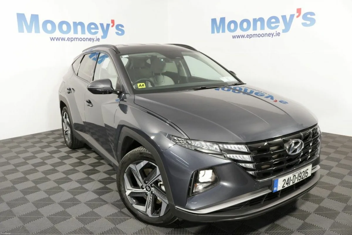 Hyundai Tucson PHEV EXECUTIVE 4WD 1.6L PETROL AUTO - Image 1