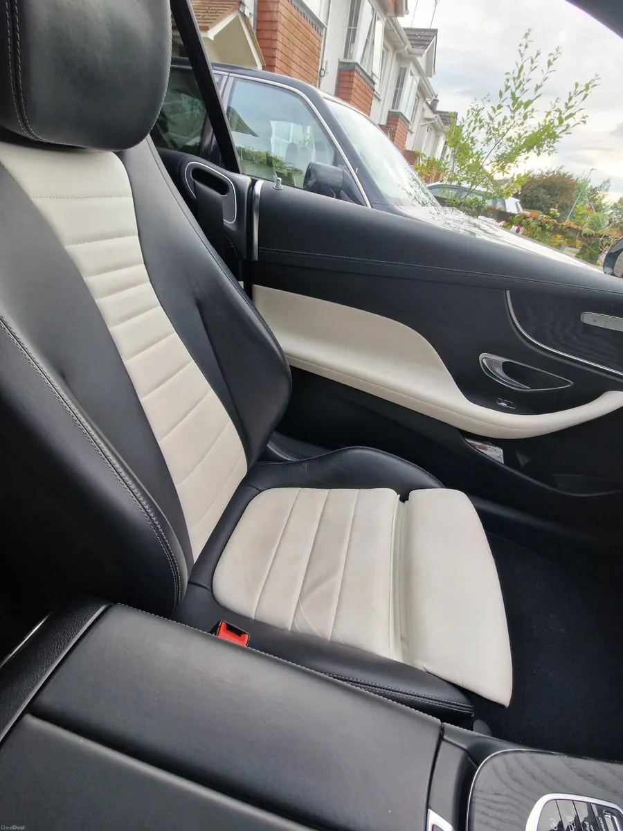 Mercedes-Benz E-Class 2017 - Image 4