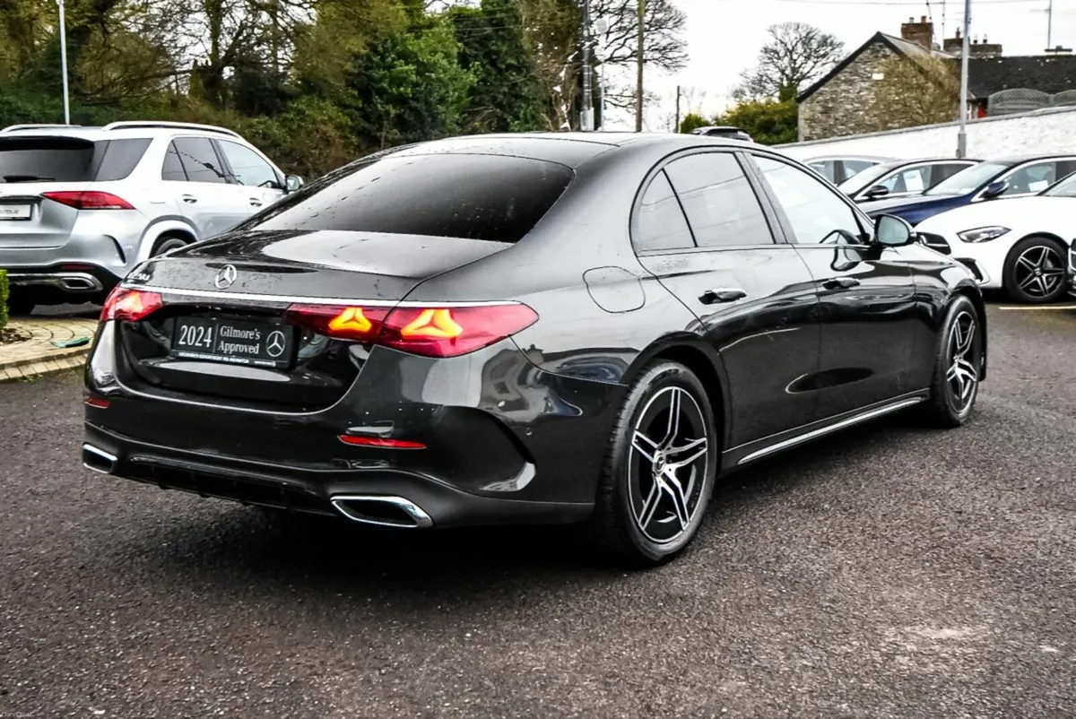 Mercedes-Benz E-Class E220d AMG Night Pack. Nappa - Image 3