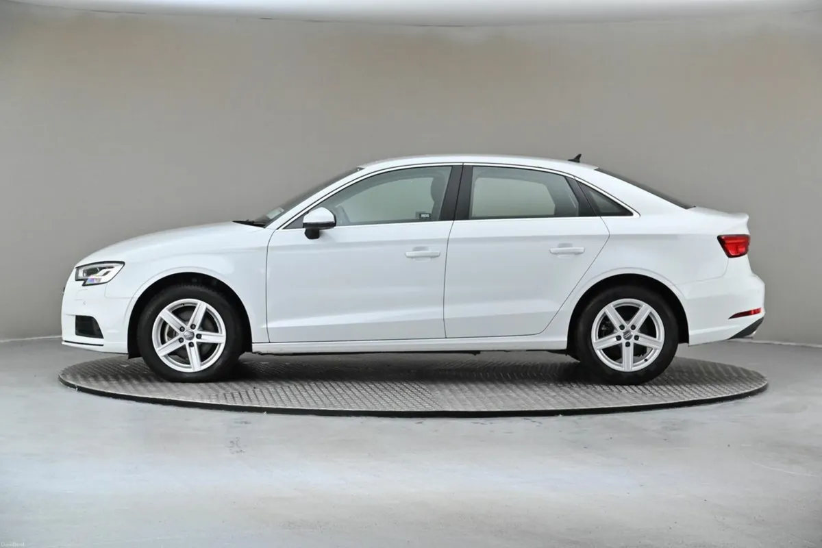 Audi A3 1.4 TFSI S-TRONIC 4DR **LOW MILEAGE**DIG D - Image 4