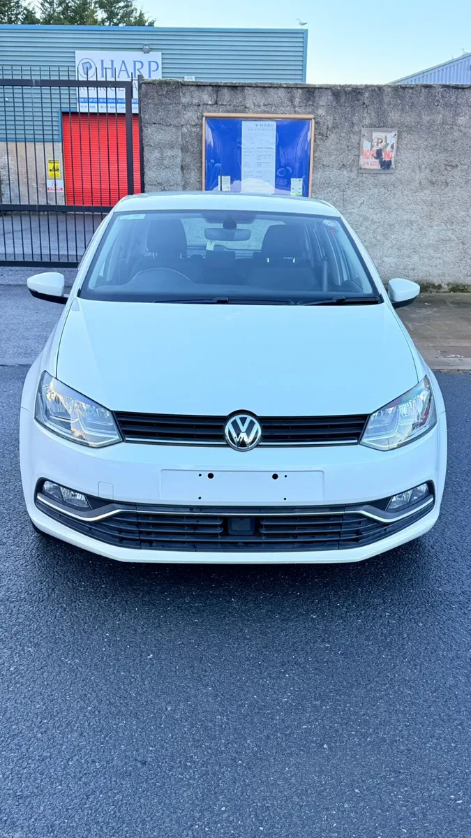 VW POLO 2014 - Image 1
