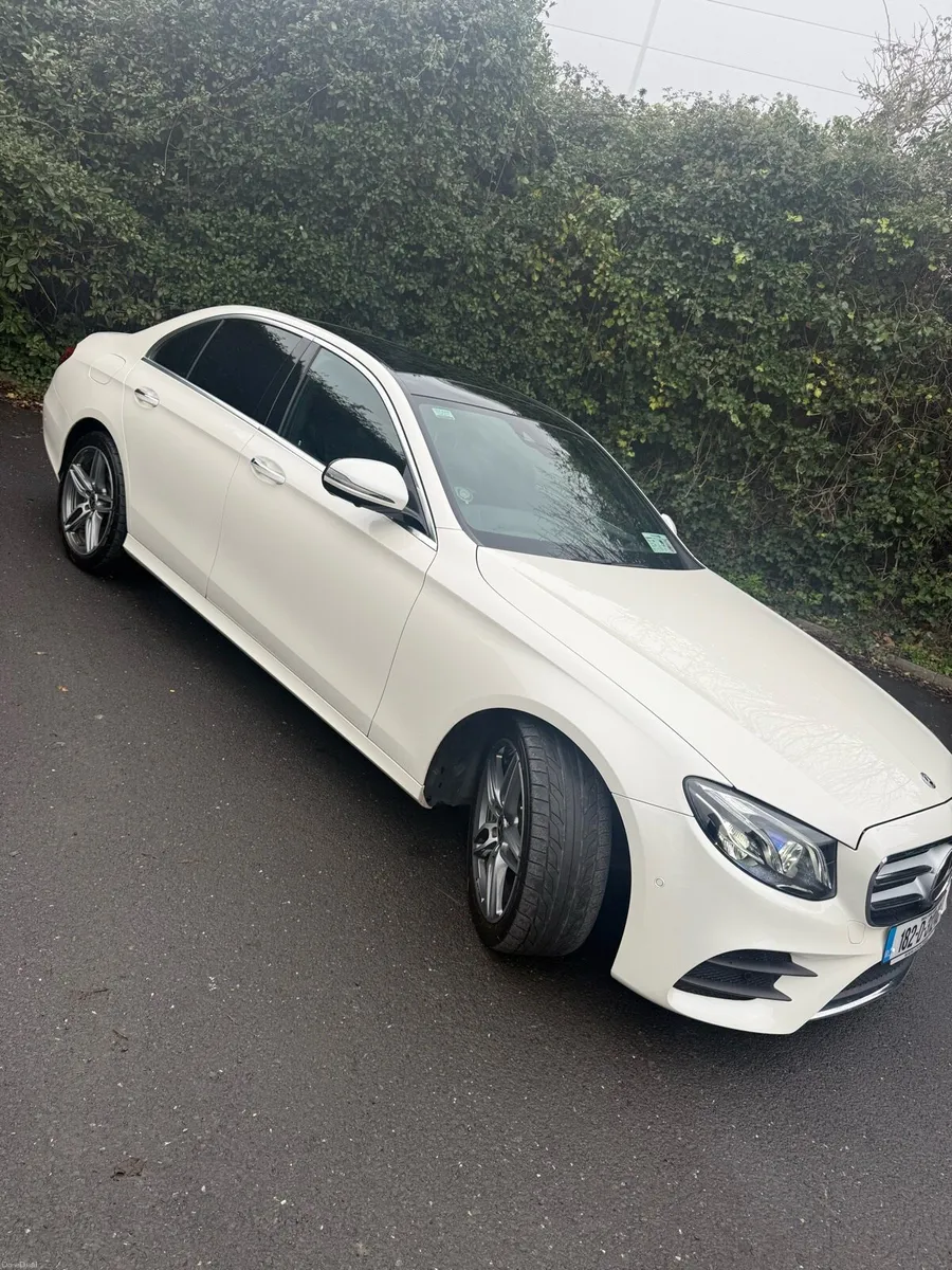 E220 Amg Premium high end spec sun roof - Image 3