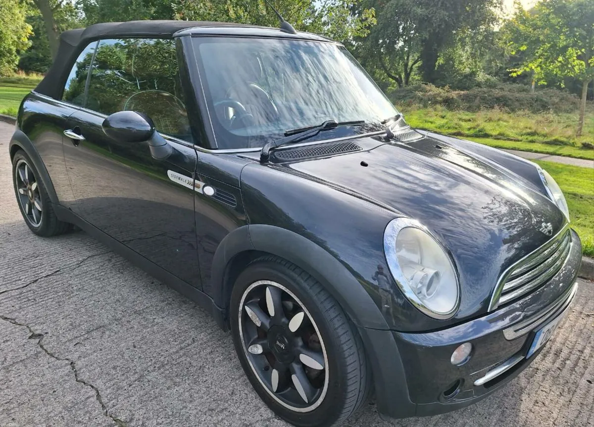 MINI ONE SIDEWALK CONVERTIBLE. Leather Interior. - Image 1