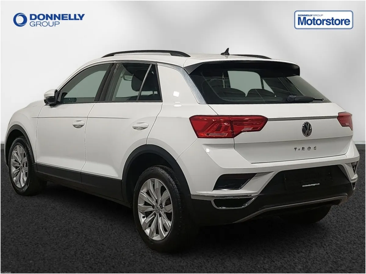 Volkswagen T-roc Hatchback SE - Image 2